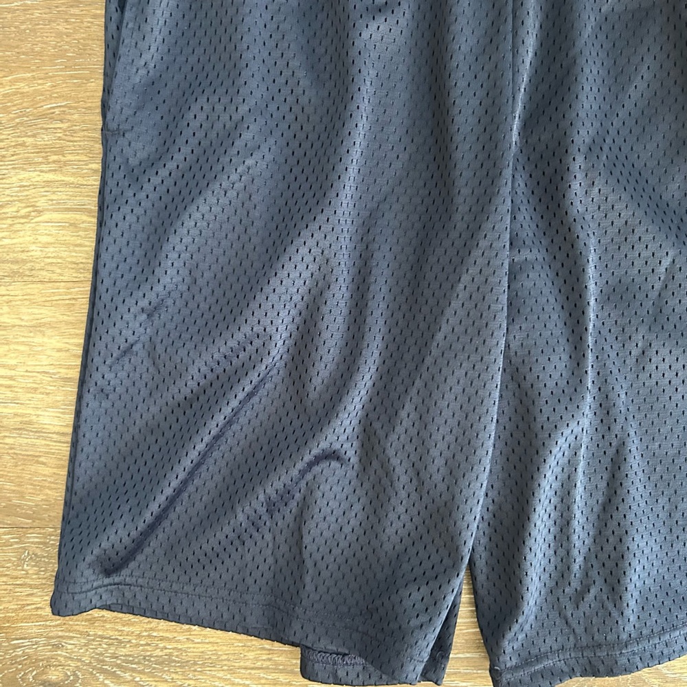Men’s Hanes Sport navy blue mesh drawstring shorts size S - Picture 3 of 10